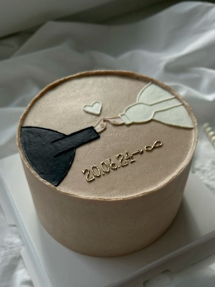 عکس کیک عروس و داماد